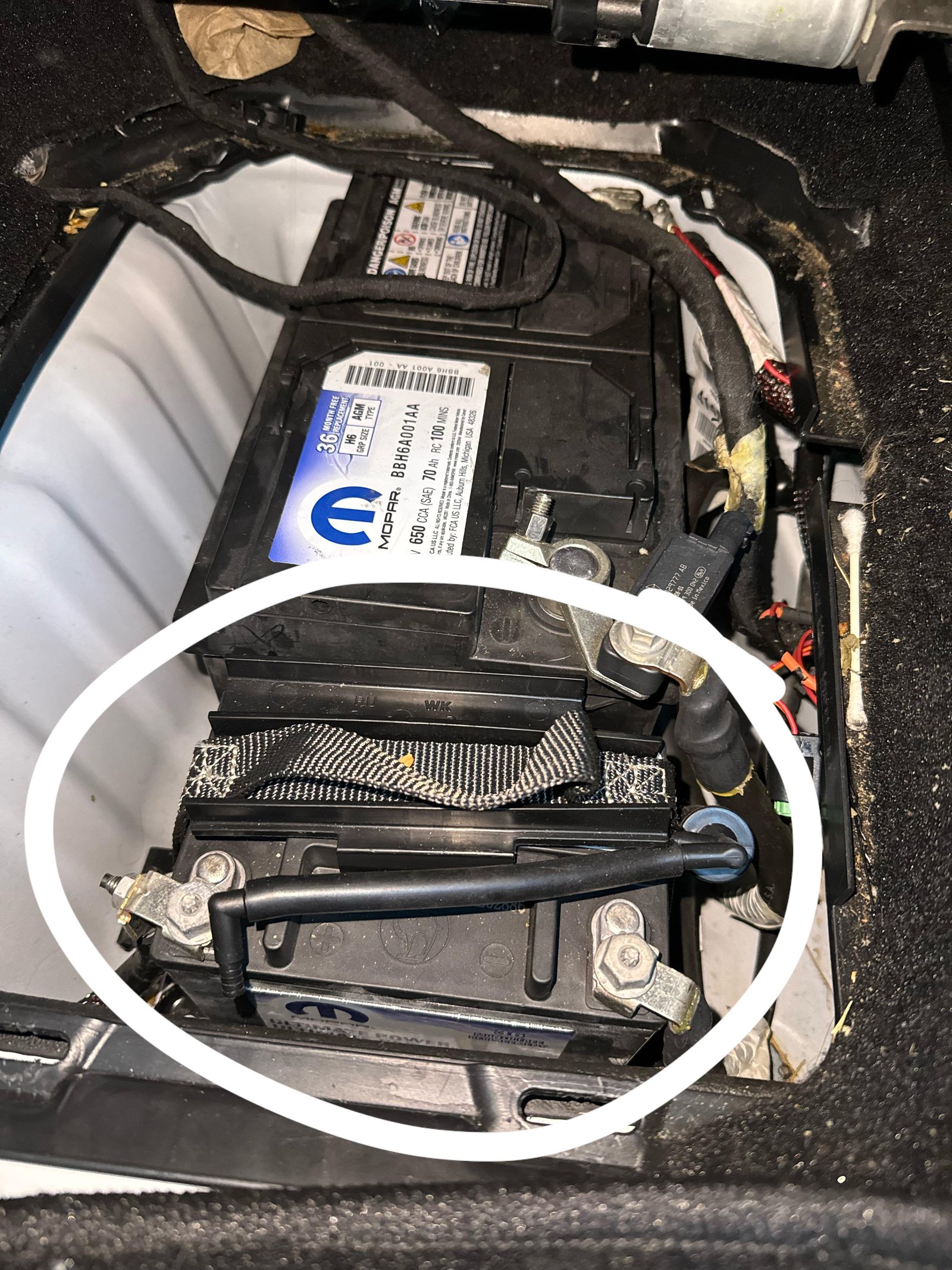 Where Is The Battery On A 2018 Jeep Grand Cherokee: Easy Guide Where Is The Battery On A 2018 Jeep Grand Cherokee: Easy Guide
