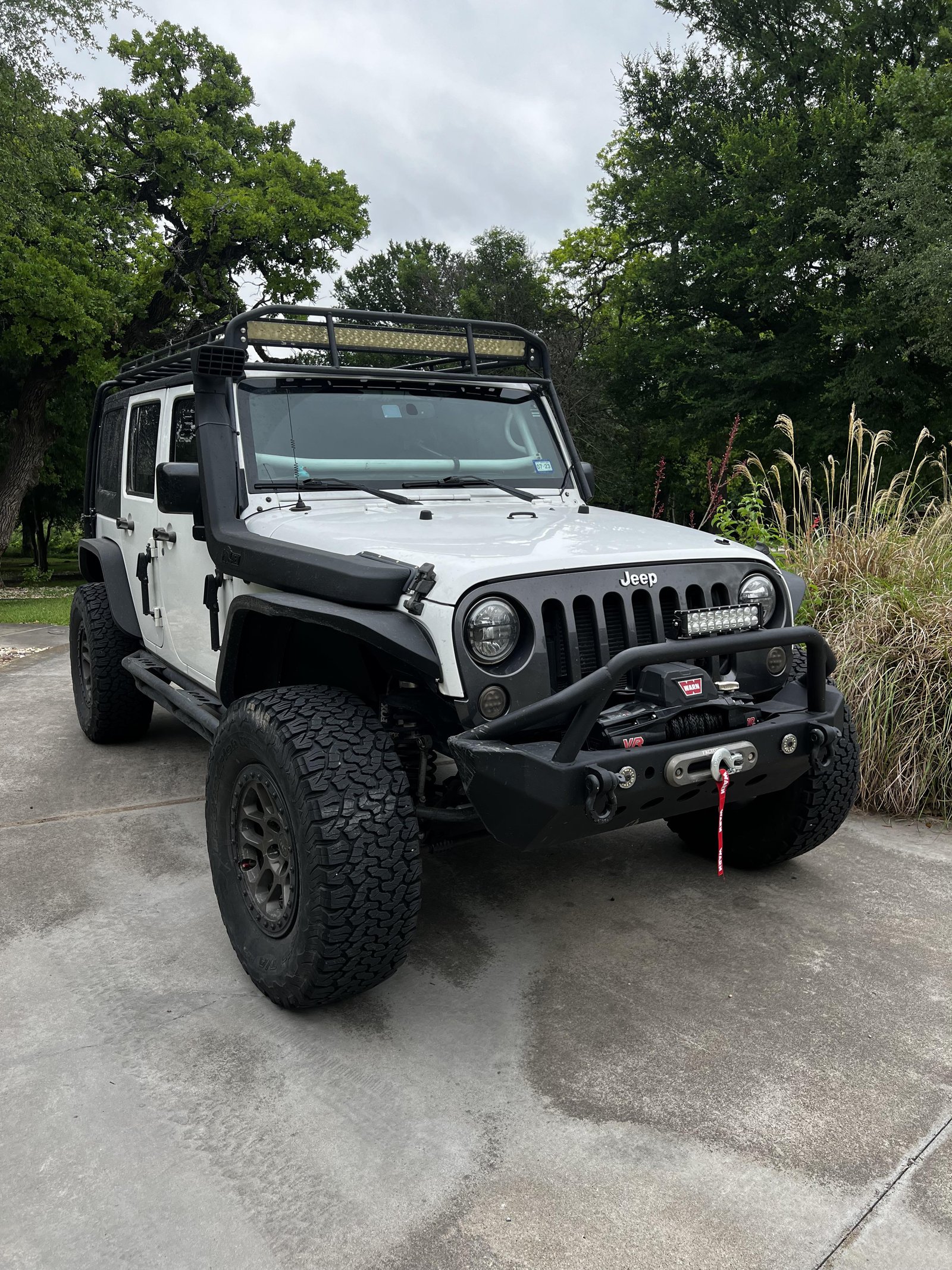 What Time Does Jeep Close What Time Does Jeep Close? Store Hours and Tips