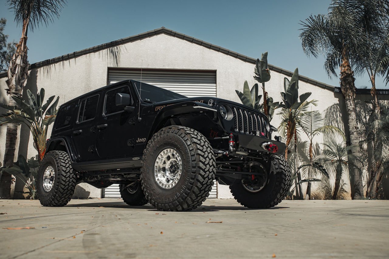 Jeep JL Rubicon Beadlock Wheels: Conquer Any Terrain Jeep JL Rubicon Beadlock Wheels: Conquer Any Terrain