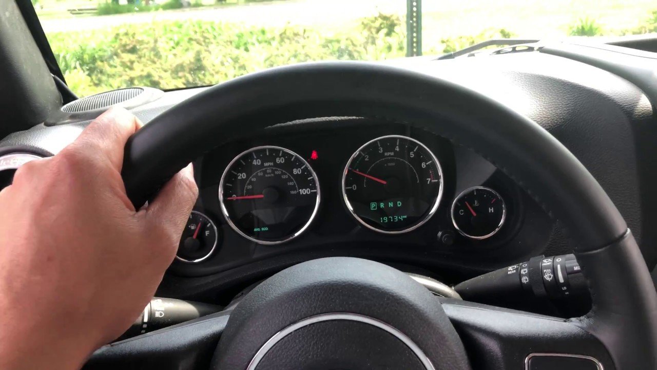 How To Roll Down Jeep Wrangler Windows: Quick and Easy Guide