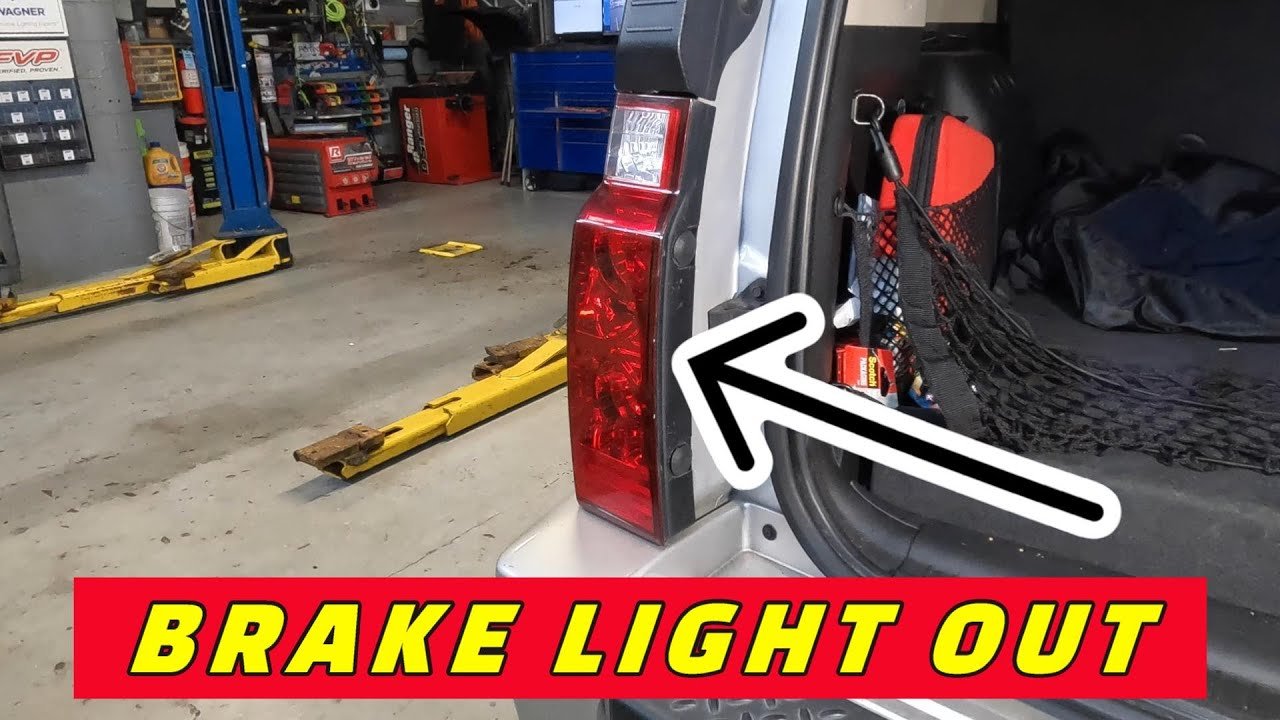 How To Change Brake Light On 2007 Jeep Commander: Easy Guide How To Change Brake Light On 2007 Jeep Commander: Easy Guide