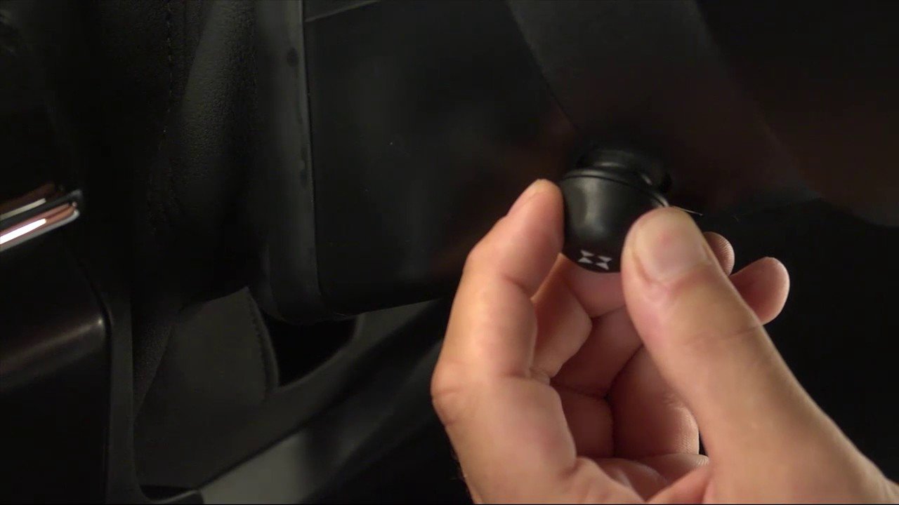 How To Adjust Steering Wheel On Jeep Cherokee: Easy Steps