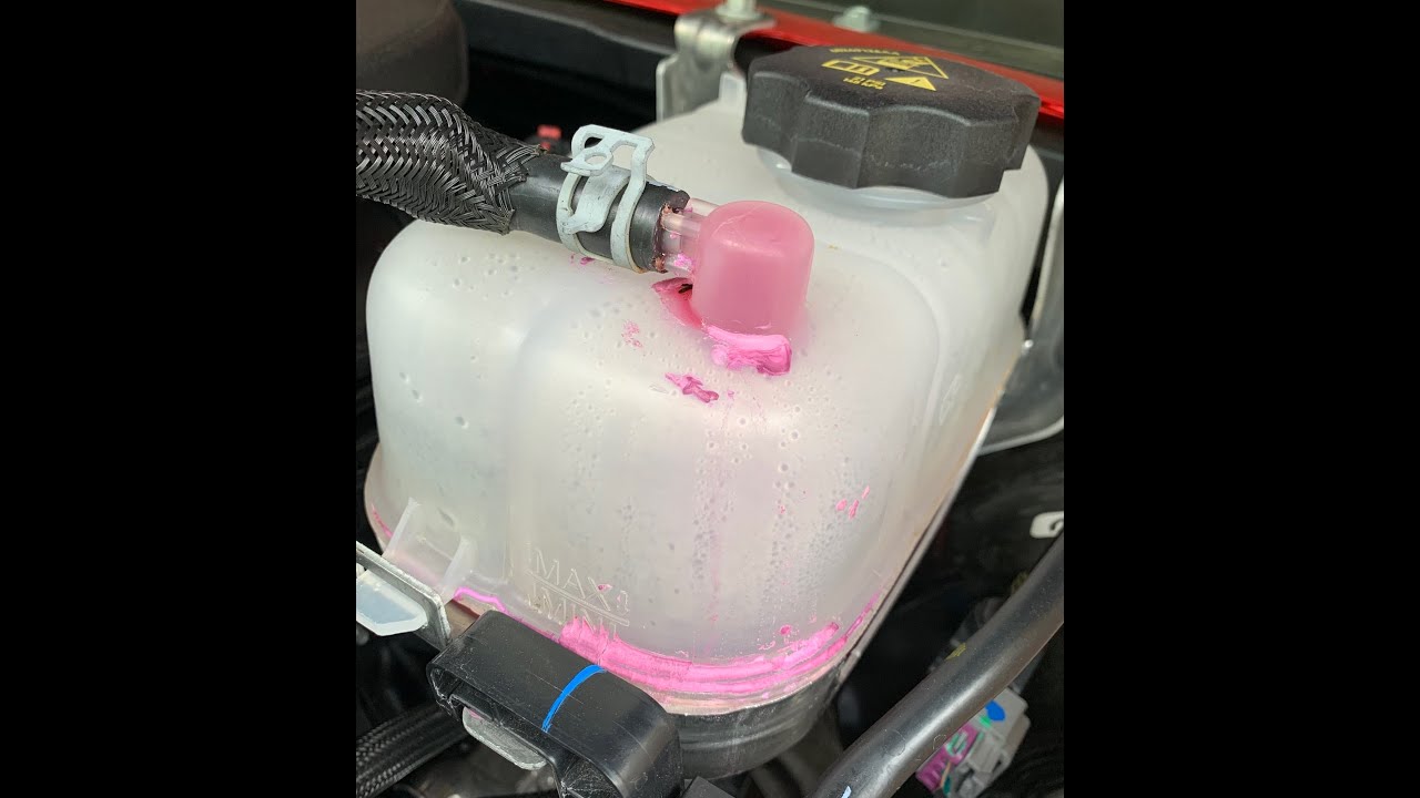 Jeep Gladiator Coolant Leak: Causes, Fixes, and Prevention Tips