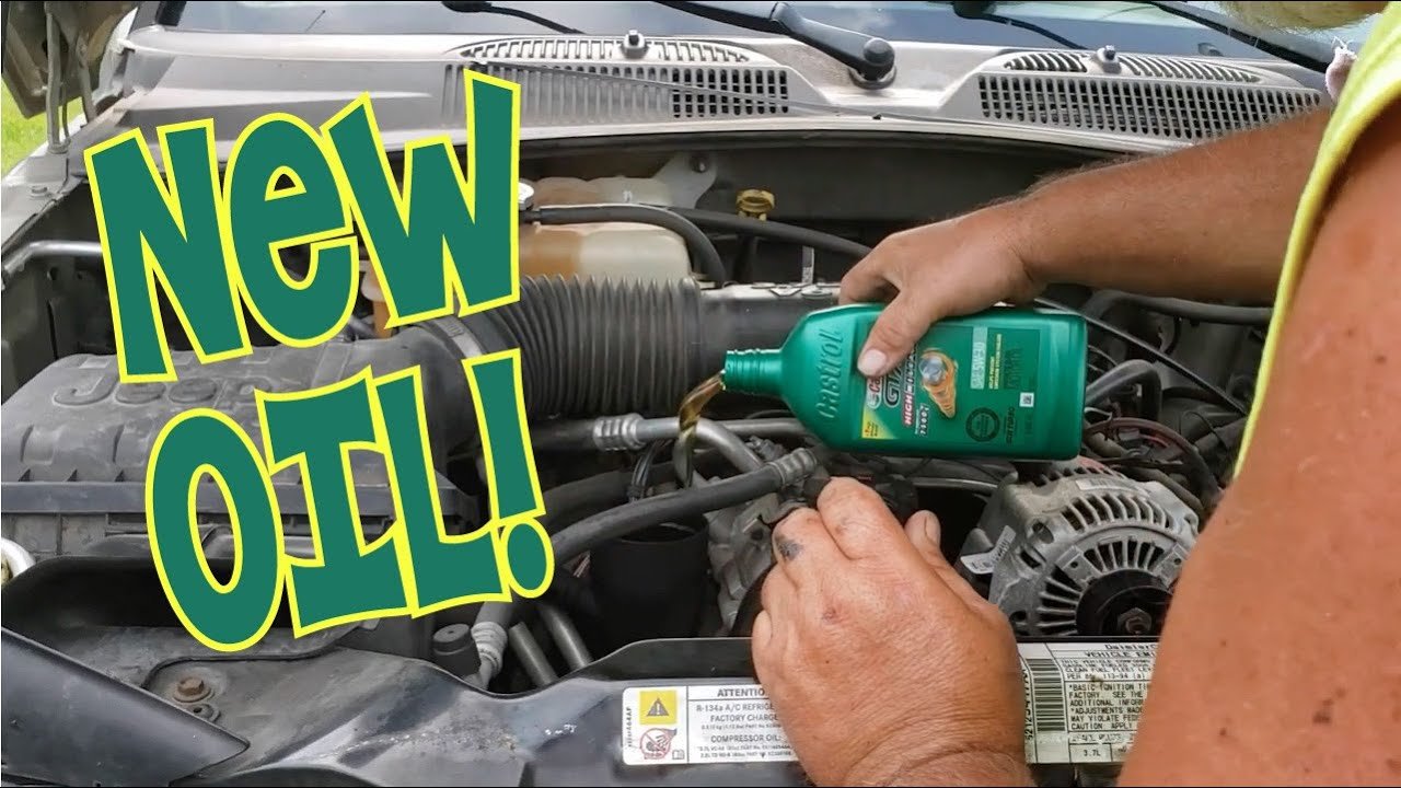 What Oil Does a 2006 Jeep Liberty Take: Expert Guide