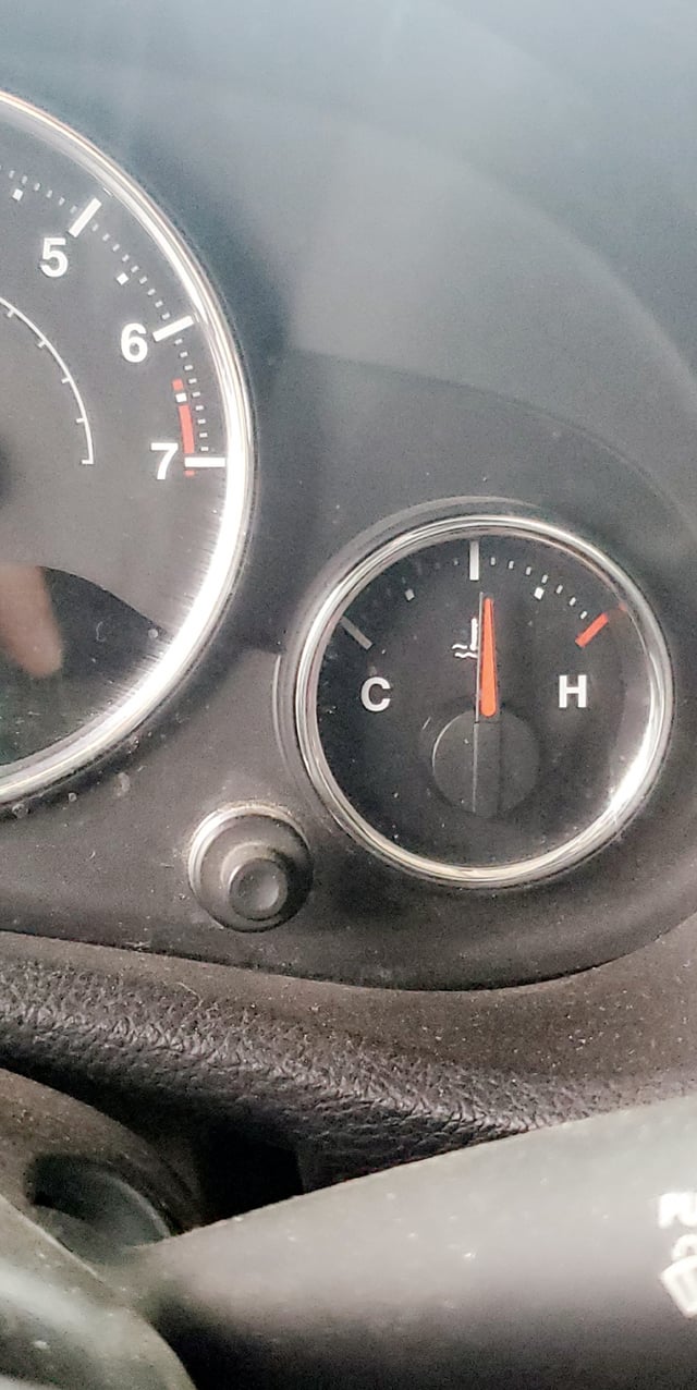 Jeep Wrangler Normal Operating Temperature: Key Facts Explained