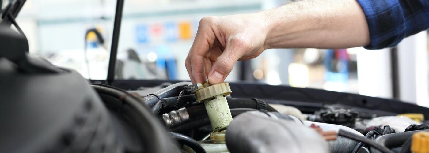 How To Check Brake Fluid Jeep Wrangler: Easy Step-by-Step Guide How To Check Brake Fluid Jeep Wrangler: Easy Step-by-Step Guide