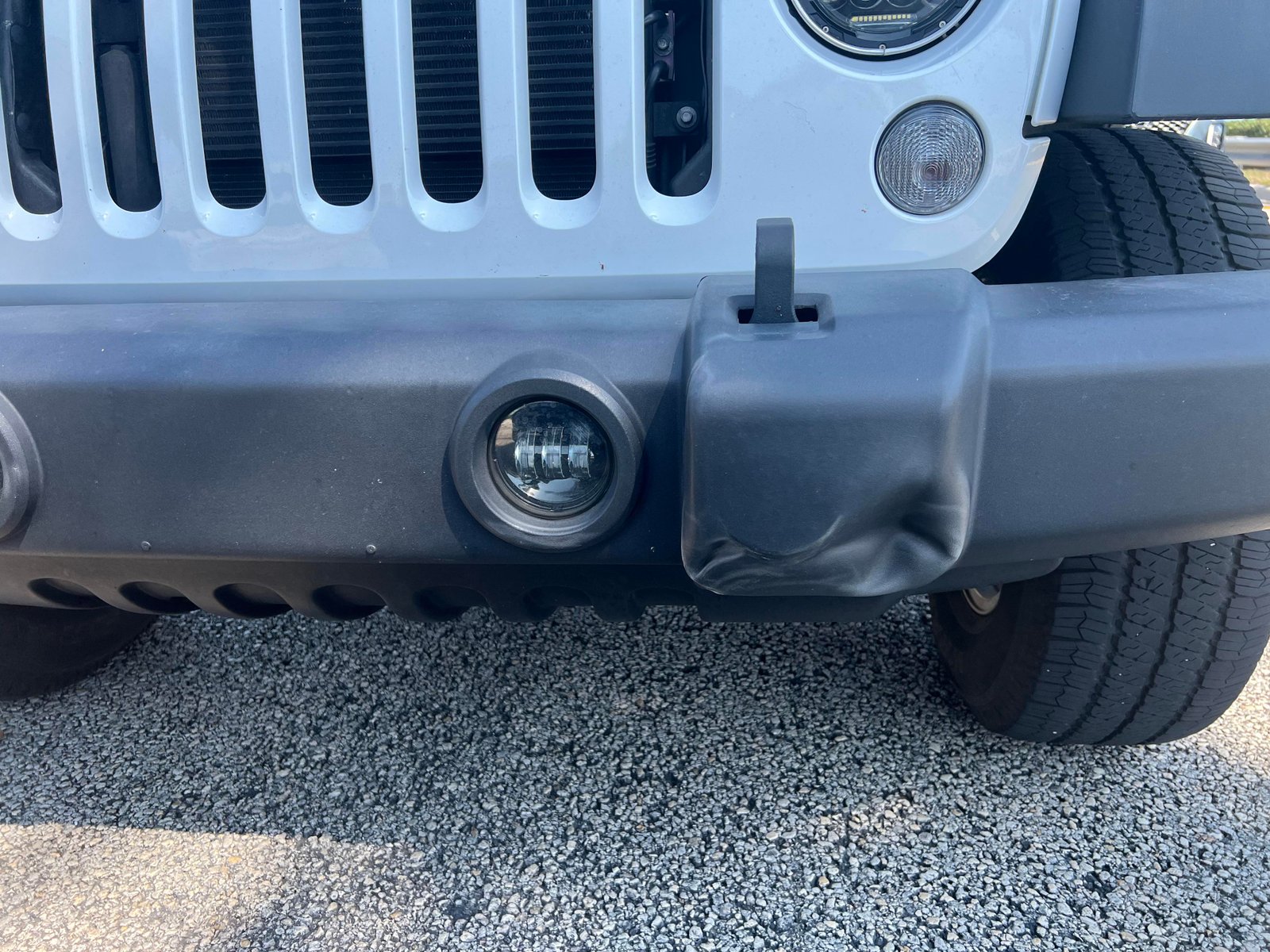 How To Fix A Dented Jeep Bumper: Quick DIY Repair Guide How To Fix A Dented Jeep Bumper: Quick DIY Repair Guide