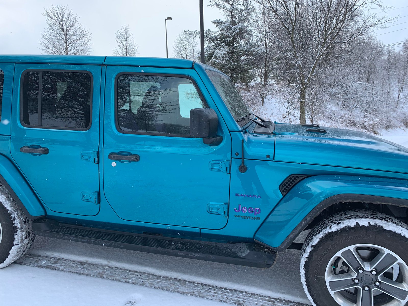 How To Get Mildew Smell Out Of Jeep: Fast & Easy Solutions How To Get Mildew Smell Out Of Jeep: Fast & Easy Solutions