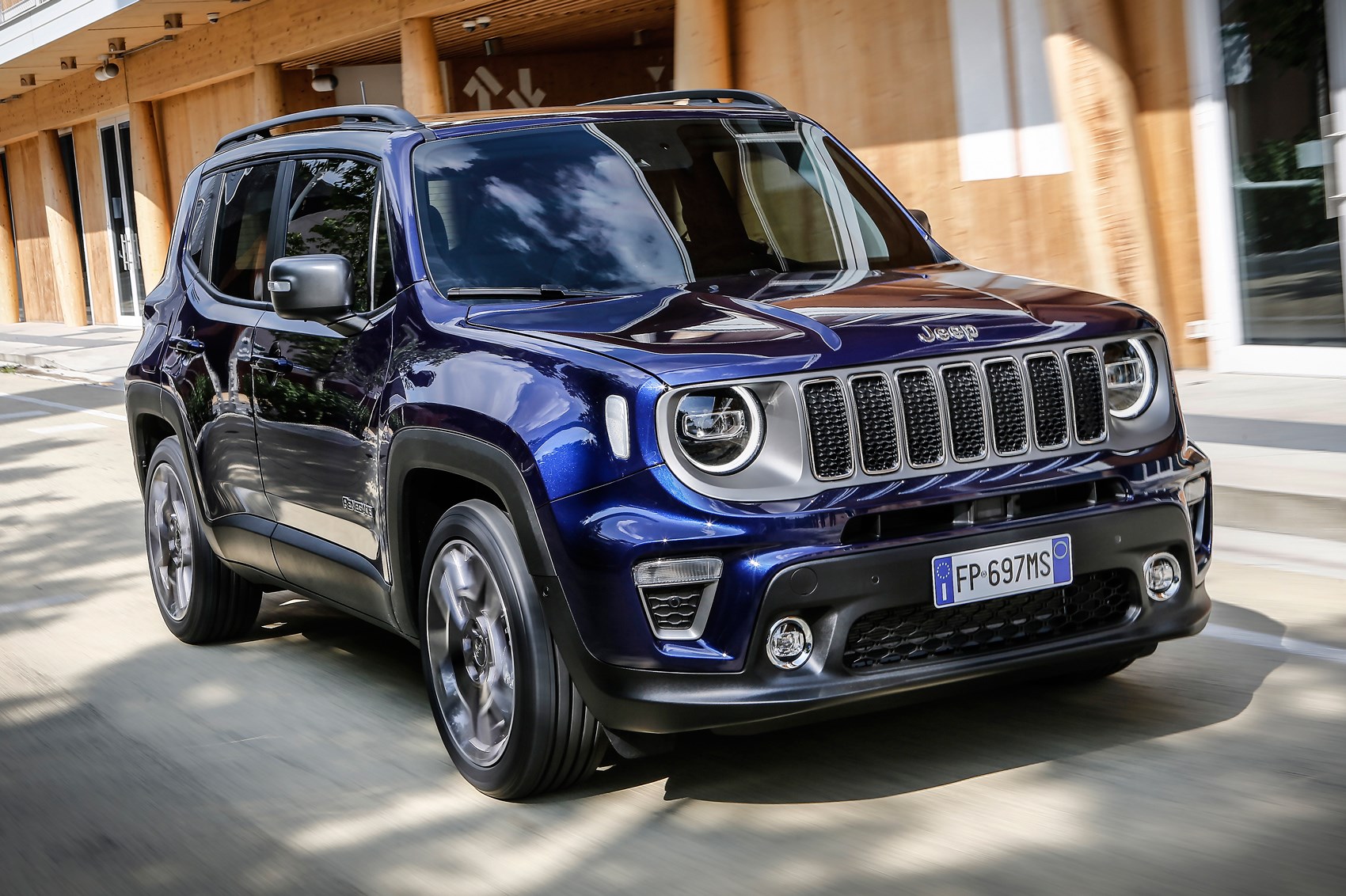 2018 Jeep Renegade Latitude Reviews: Real Driver Insights 2018 Jeep Renegade Latitude Reviews: Real Driver Insights