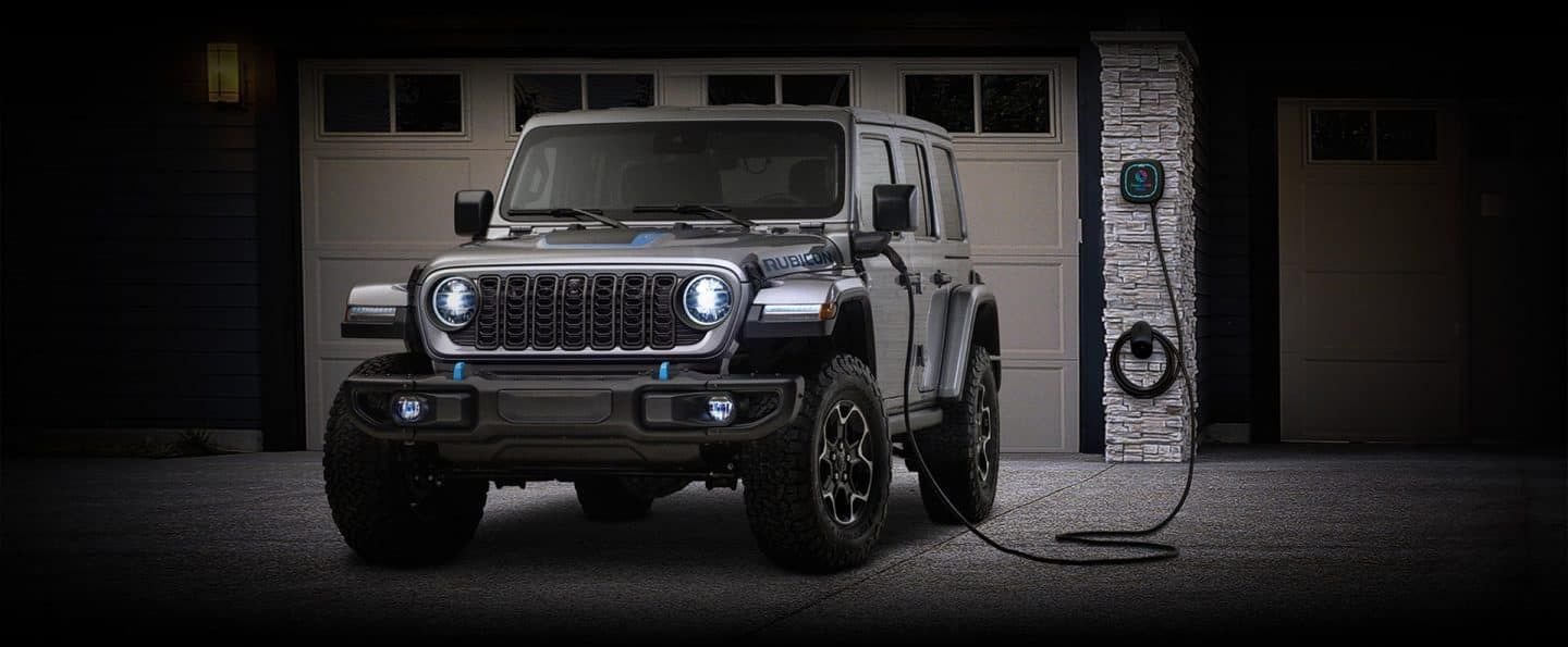 Does Jeep 4Xe Charge While Driving? Everything You Need to Know