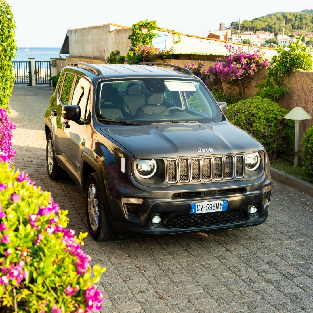 How To find Jeep Renegade With Keys Inside