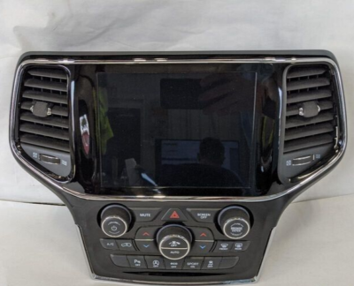Jeep Grand Cherokee Radio Screen Replacement: Easy DIY Guide