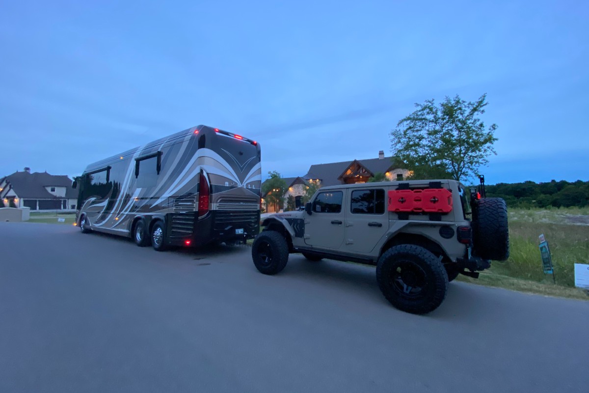 Which Jeep Grand Cherokee Can Be Flat Towed? Your Ultimate Guide