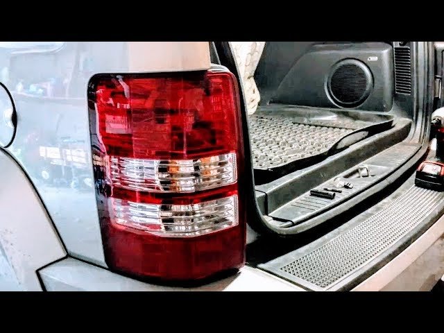How To Change Brake Light On Jeep Liberty: Step-by-Step Guide