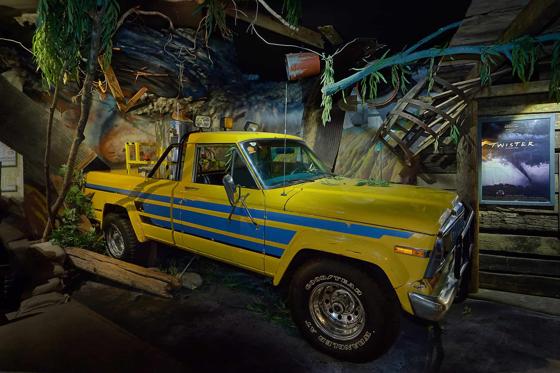 What Jeep Was Used In Twister: Unveiling the Iconic Movie SUV