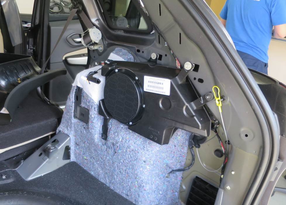 How To Install Subwoofer On Jeep Cherokee 2015: Step-by-Step Guide