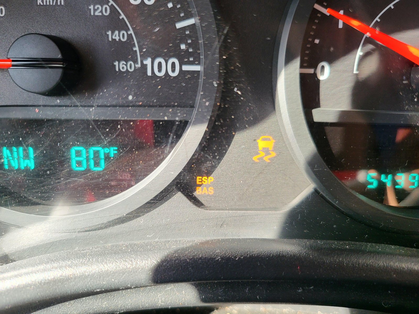 How To Reset Oil Light 2009 Jeep Wrangler: Quick Guide