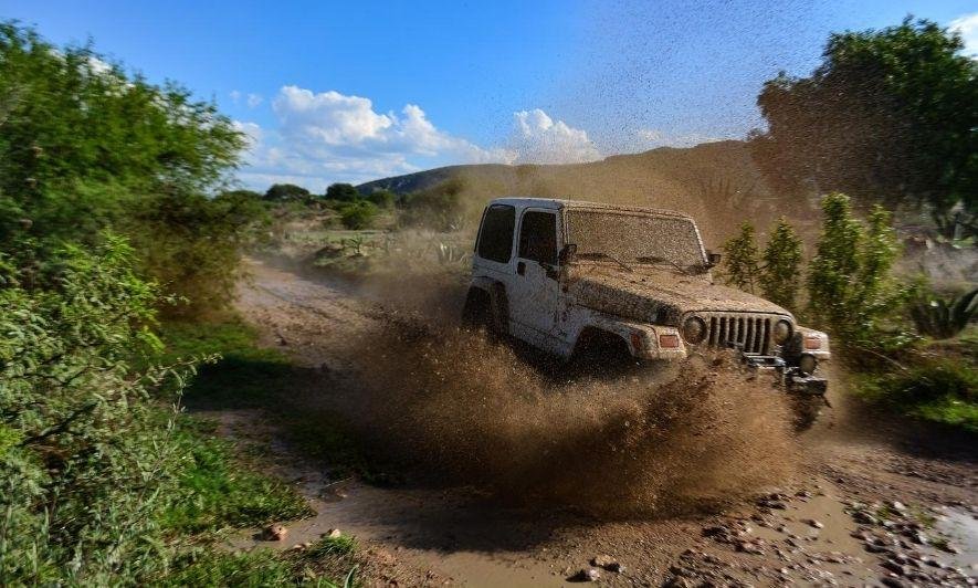 How To Get Jeep Out Of Mud: Expert Tips for Quick Recovery How To Get Jeep Out Of Mud: Expert Tips for Quick Recovery