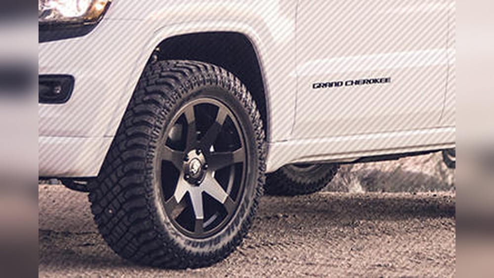 tire size for 2013 jeep grand cherokee