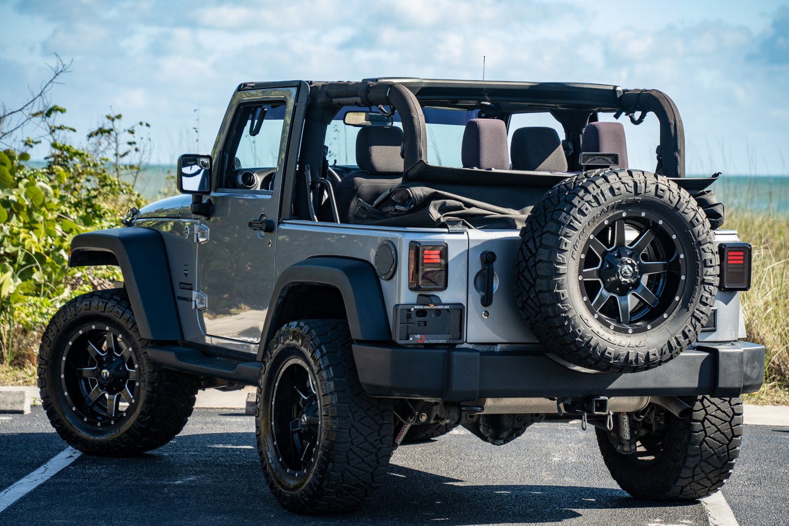 How To Take Top Off 2013 Jeep Wrangler: Easy Step-by-Step Guide How To Take Top Off 2013 Jeep Wrangler: Easy Step-by-Step Guide