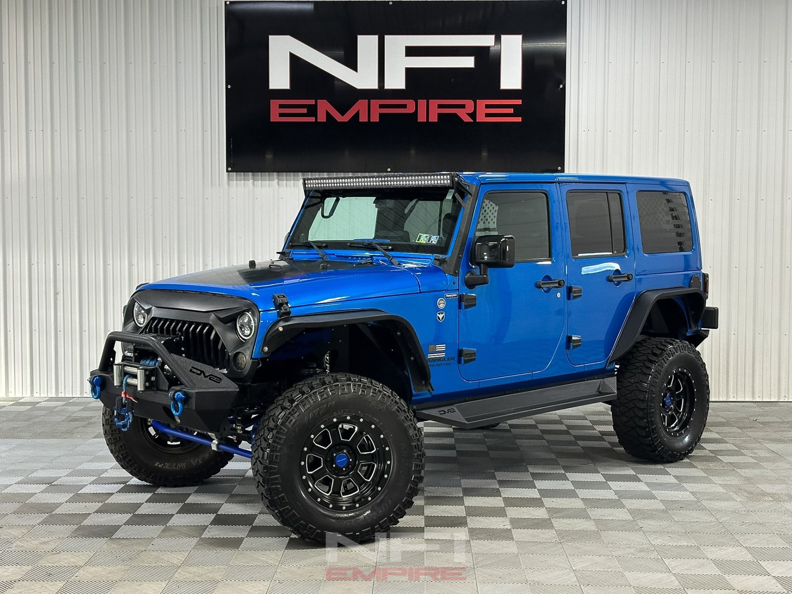 Jeep Wrangler JK Blue Wheels: Bold Style