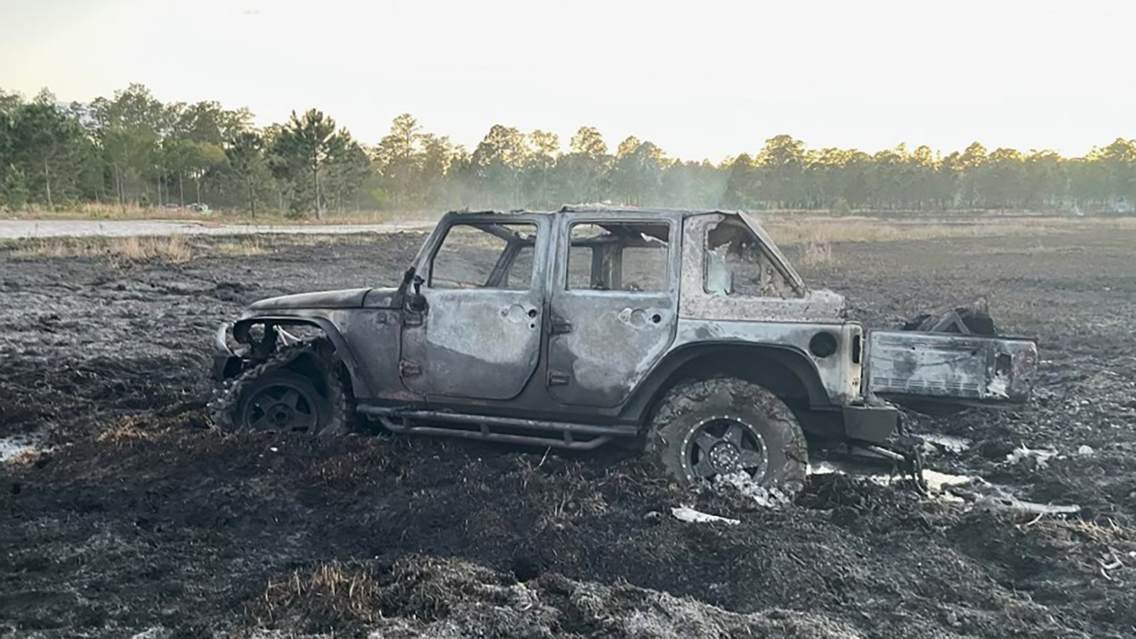 How To Get A Jeep Unstuck From Mud: Expert Tips and Tricks How To Get A Jeep Unstuck From Mud: Expert Tips and Tricks