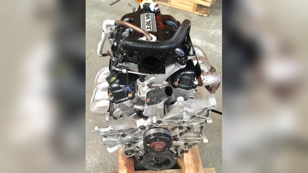 what engine is in a 2011 jeep wrangler 3