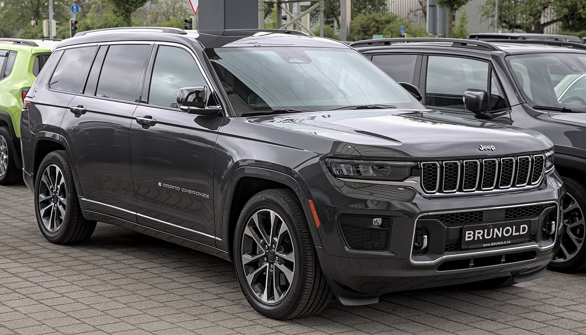 Where Is The 4WD On The Jeep Grand Cherokee: Drive-System Controls and Usage Guide inline 3