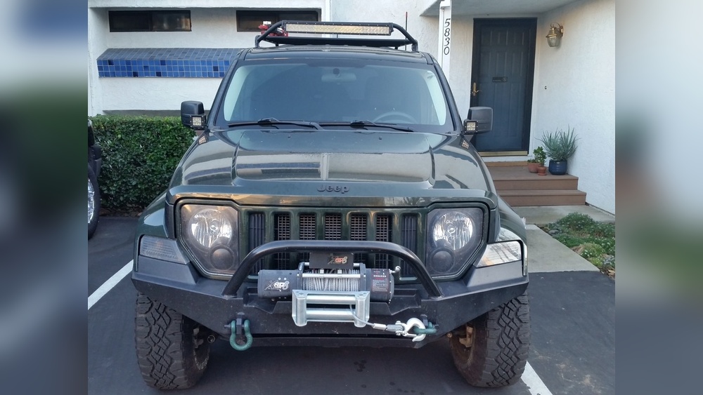 where to mount light bar jeep liberty kk