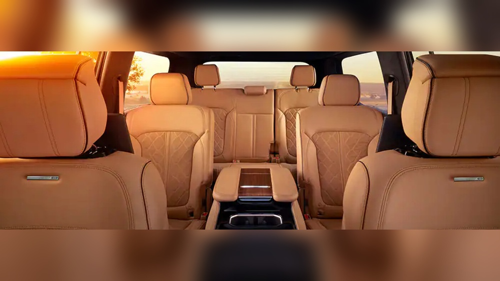 which jeep grand cherokee has 3rd row seating
