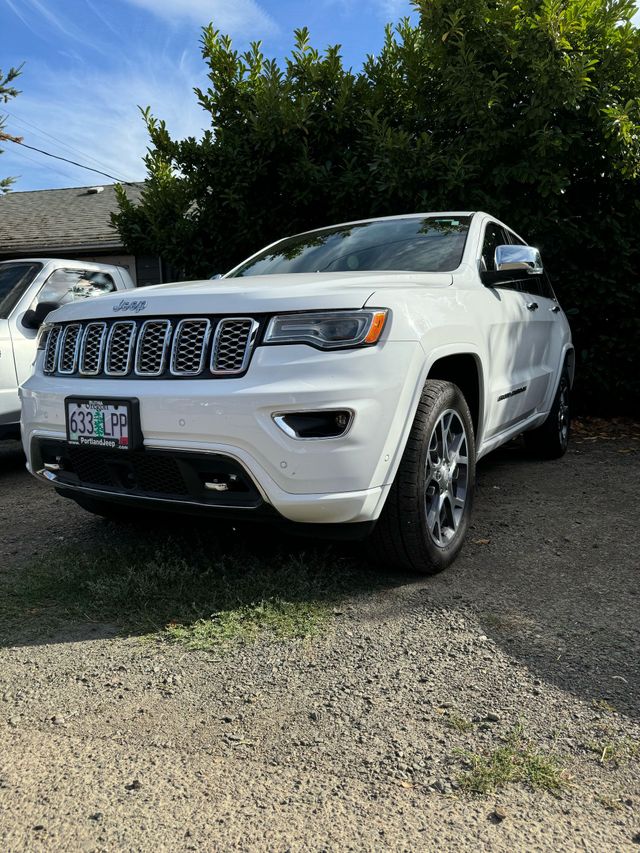 Why Does My Jeep Stall When I Stop: Causes and Solutions