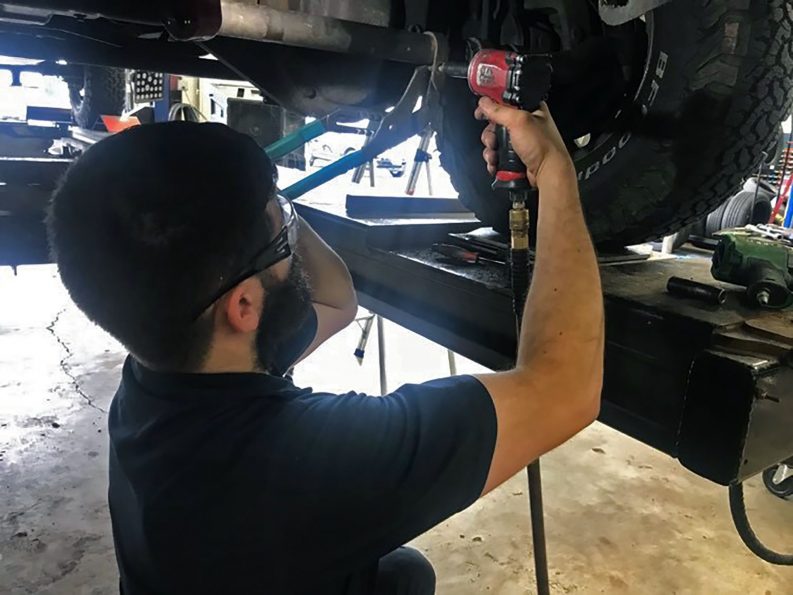 Why Does My Jeep Sway Side To Side? Top Causes and Fixes