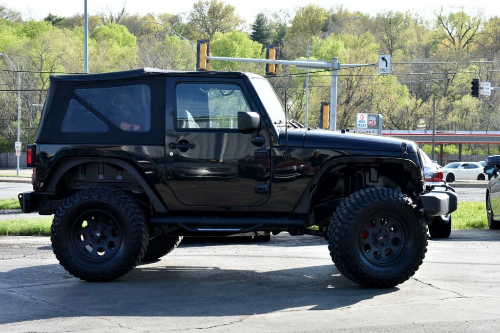 What Is A 2013 Jeep Wrangler Worth? Expert Value Guide