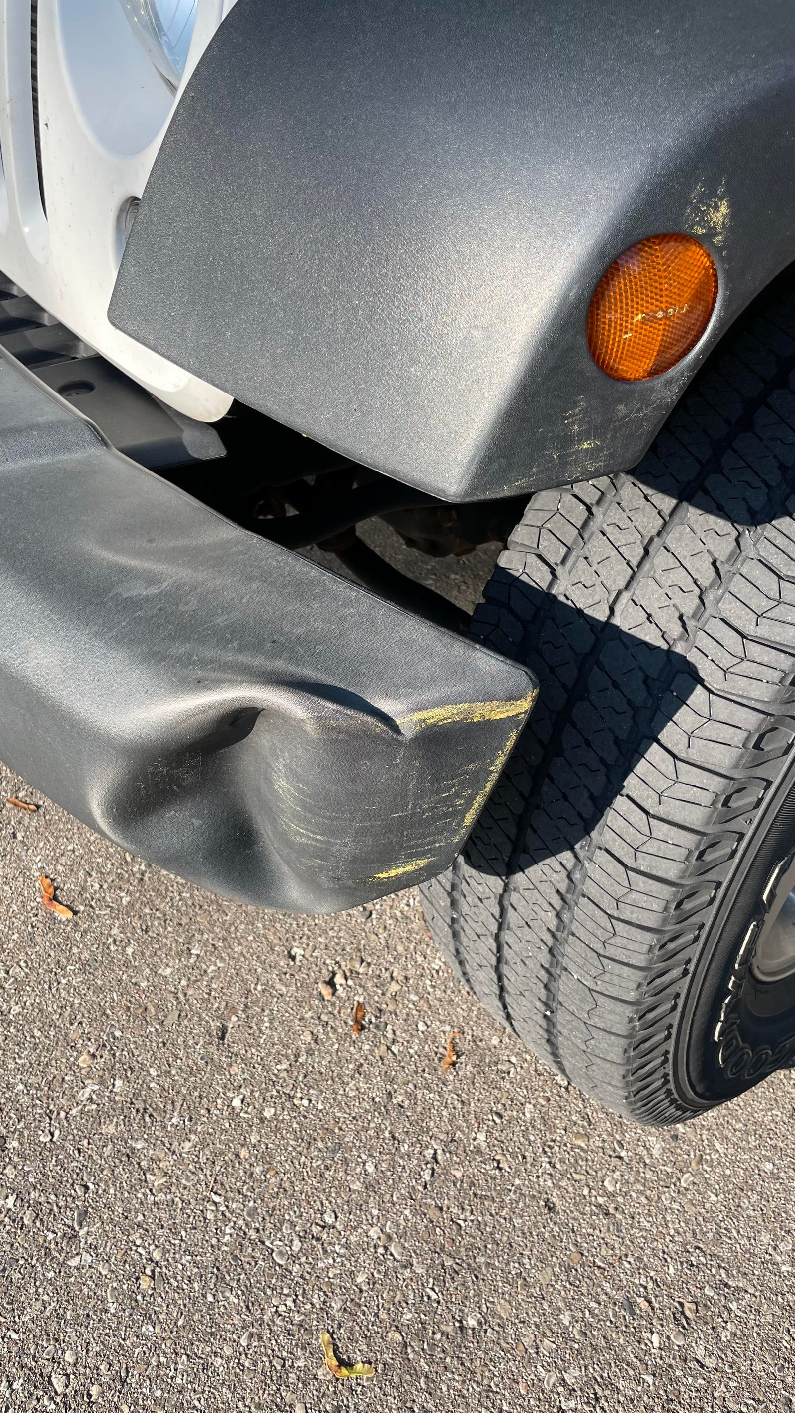 How To Fix A Jeep Bumper: Easy DIY Repair Guide